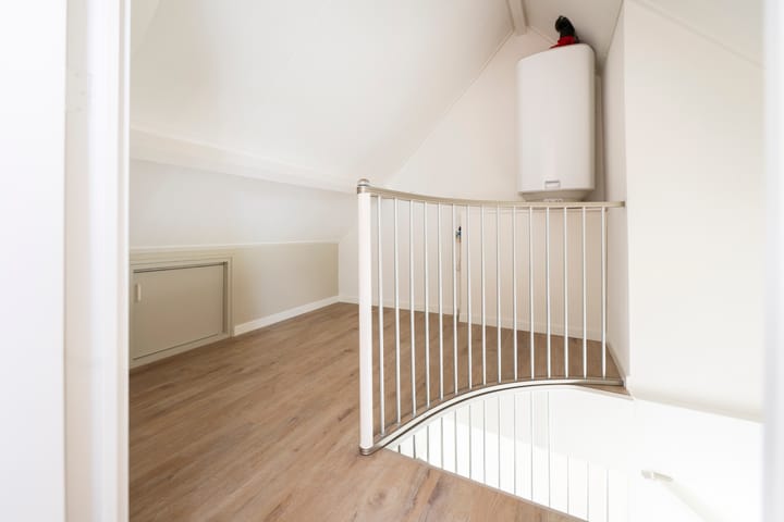 Photo 38 of Veenweg 1