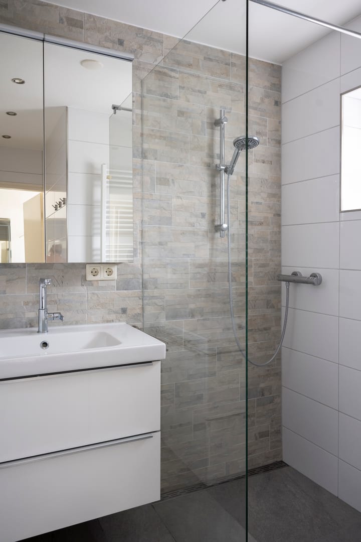 Photo 49 of Veenweg 1