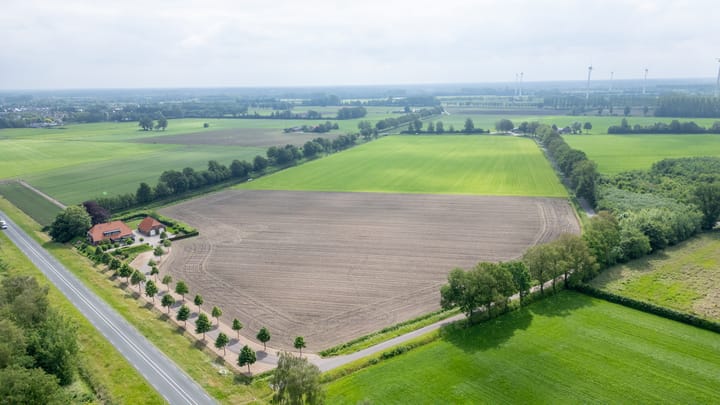 Photo 77 of Veenweg 1