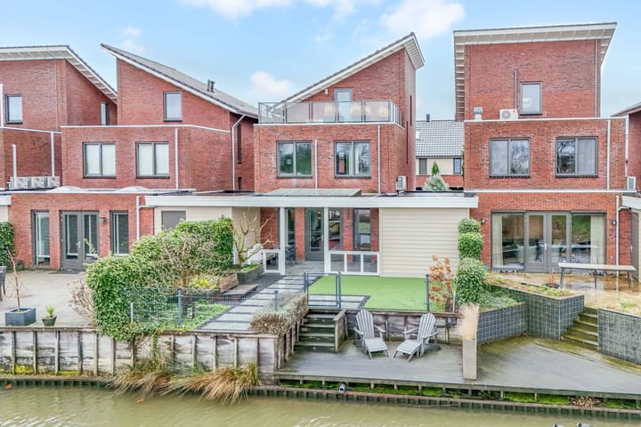 Foto 2 van Wagenmaker 5