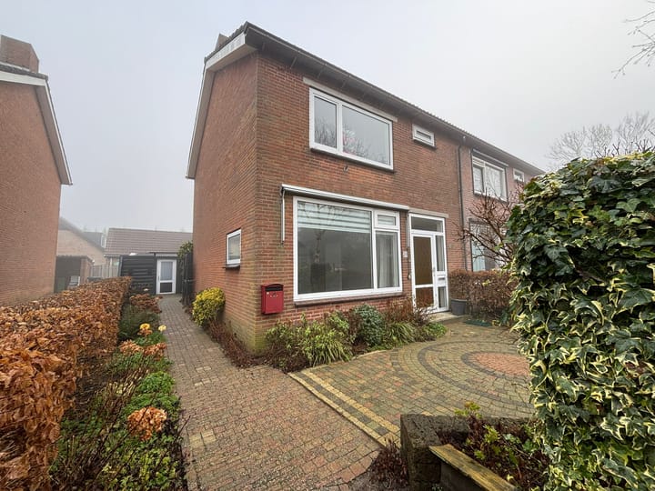 Photo 1 of Nobelstraat 28