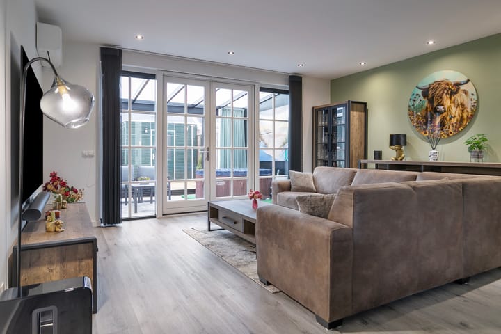 Foto 2 van Meerkoetstraat 28