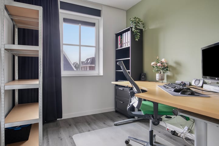 Foto 30 van Meerkoetstraat 28