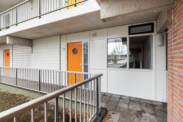 Foto 24 van Rivierenplein 78