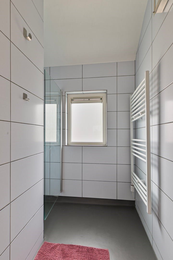 Foto 17 van dr. Leenhoutsstraat 41