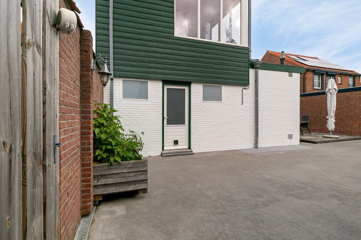 Foto 30 van dr. Leenhoutsstraat 41