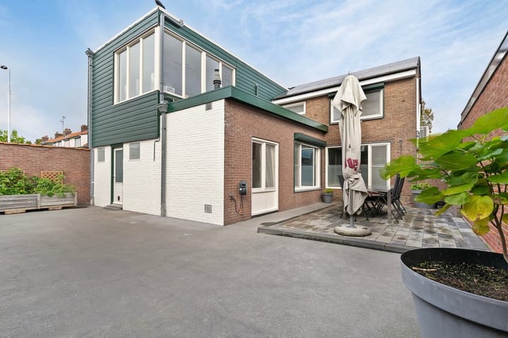 Foto 33 van dr. Leenhoutsstraat 41