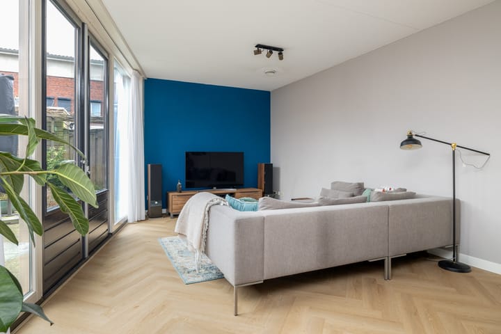 Foto 4 van Van Oldenbarneveltstraat 8