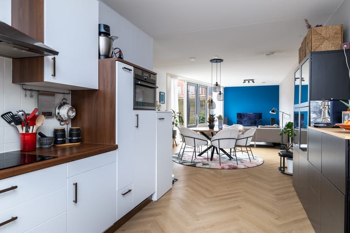 Foto 19 van Van Oldenbarneveltstraat 8