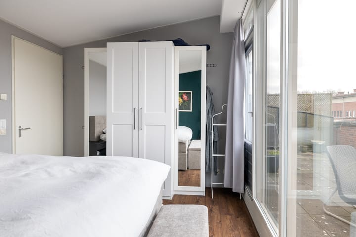 Foto 27 van Van Oldenbarneveltstraat 8