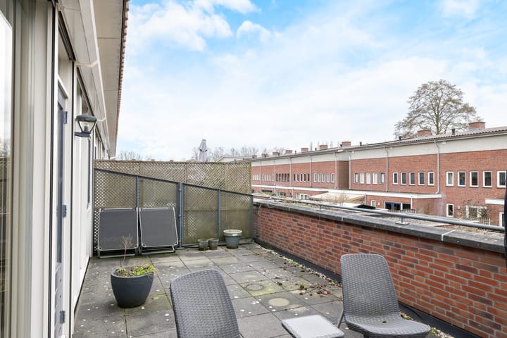 Foto 30 van Van Oldenbarneveltstraat 8