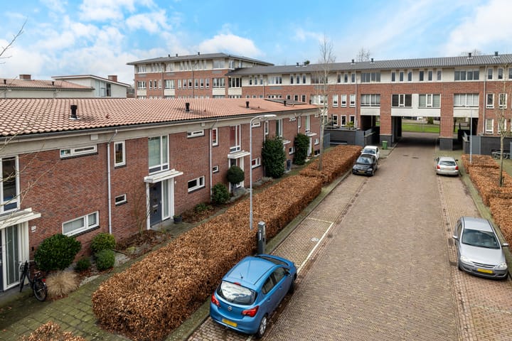 Foto 42 van Van Oldenbarneveltstraat 8