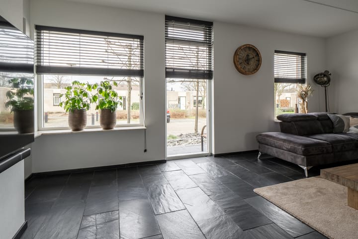 Foto 8 van Eduard Verkadestraat 62