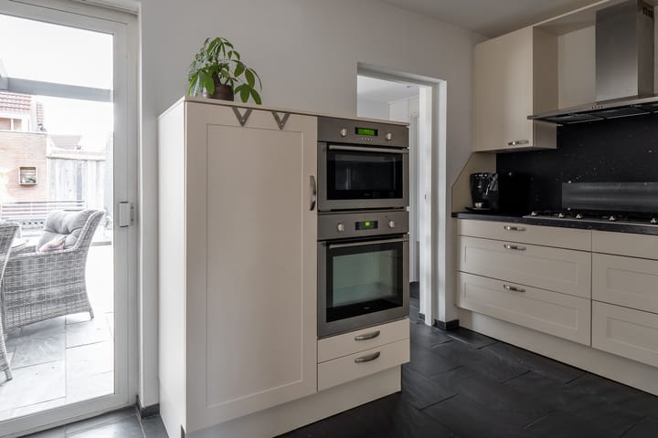 Foto 15 van Eduard Verkadestraat 62