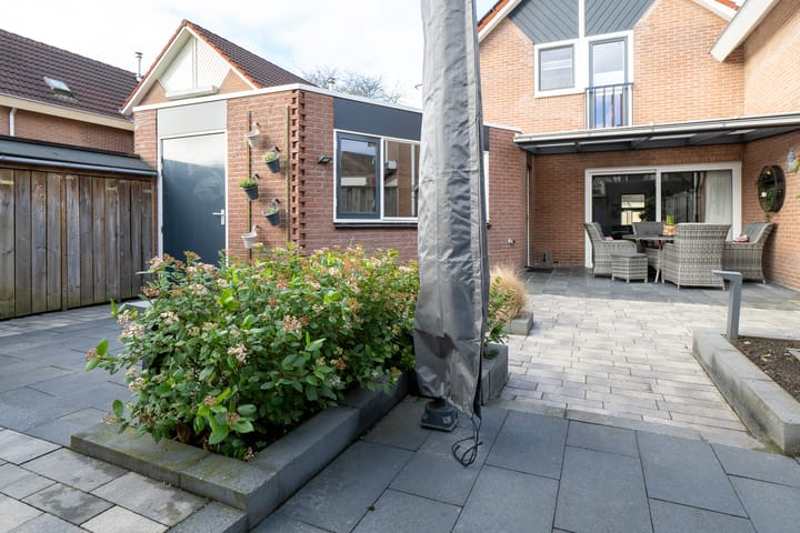 Foto 38 van Eduard Verkadestraat 62