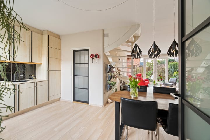 Foto 7 van Driedistel 34