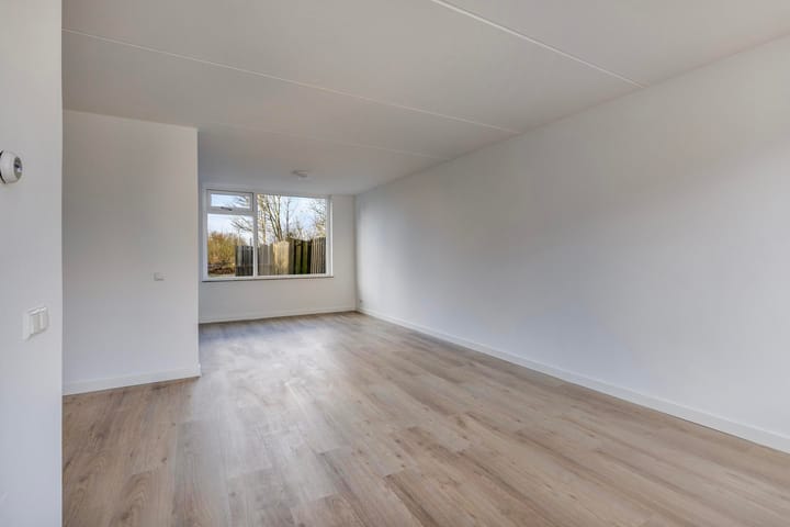 Foto 4 van Eglantier 43