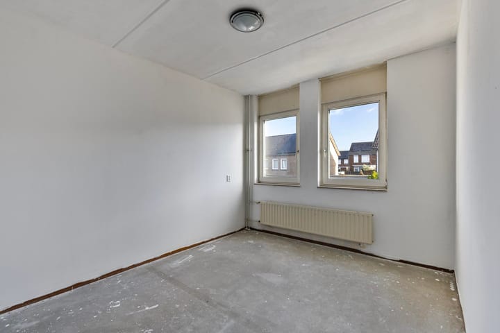 Foto 12 van Eglantier 43