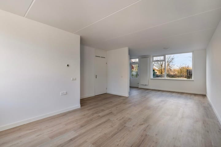 Foto 2 van Eglantier 43