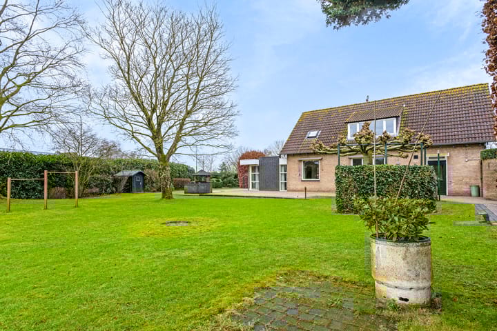 Foto 28 van Leunisdijk 47