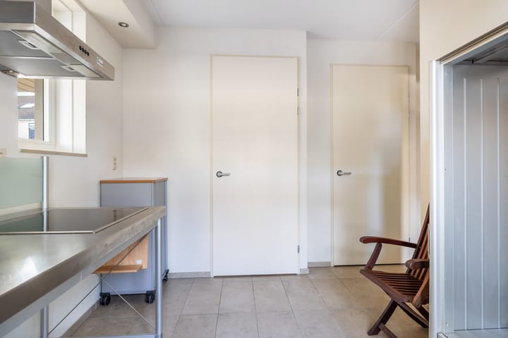 Photo 6 of Theo van Doesburgstraat 13