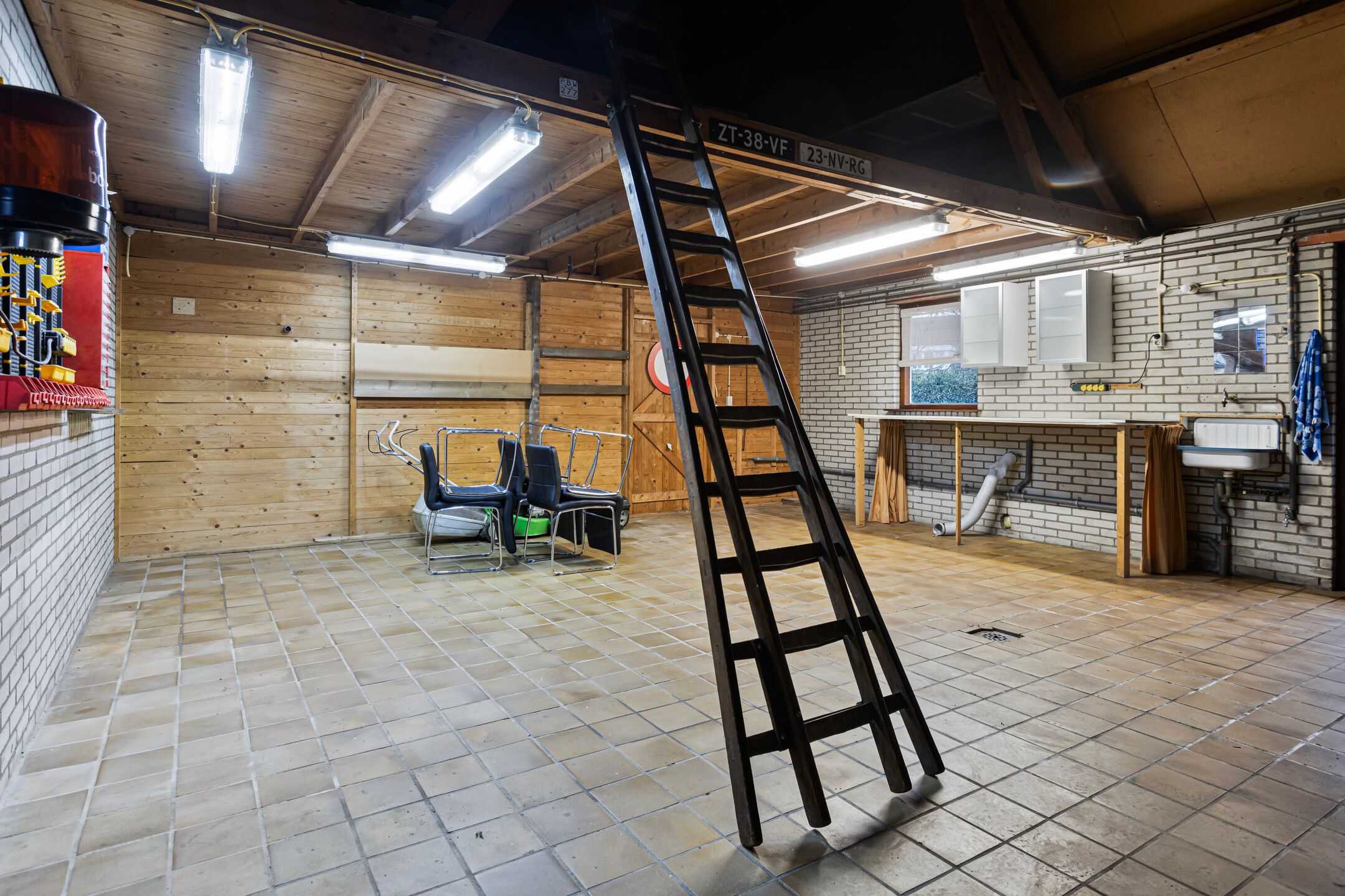 Foto 33 van Leunisdijk 47