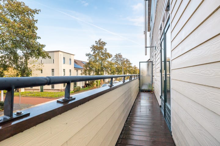 Photo 14 of Theo van Doesburgstraat 13