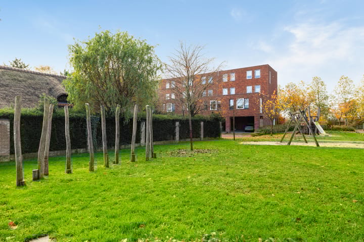 Photo 27 of Theo van Doesburgstraat 13