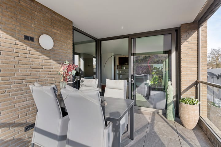 Foto 32 van Diepenallee 35