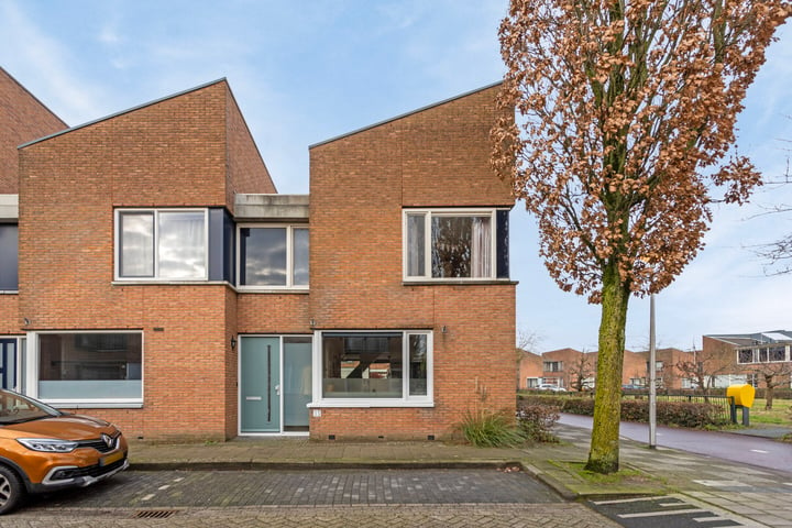 View photo of Jan David Zocherstraat 35