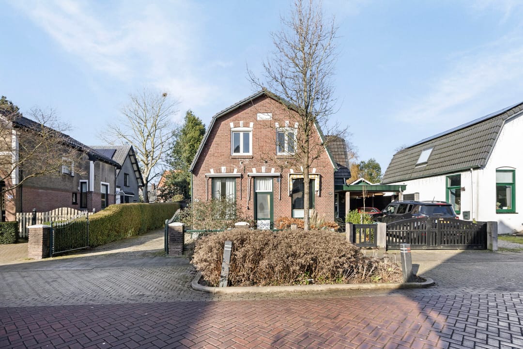 Foto 38 van Sperwerlaan 13