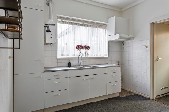 Foto 9 van Sperwerlaan 13