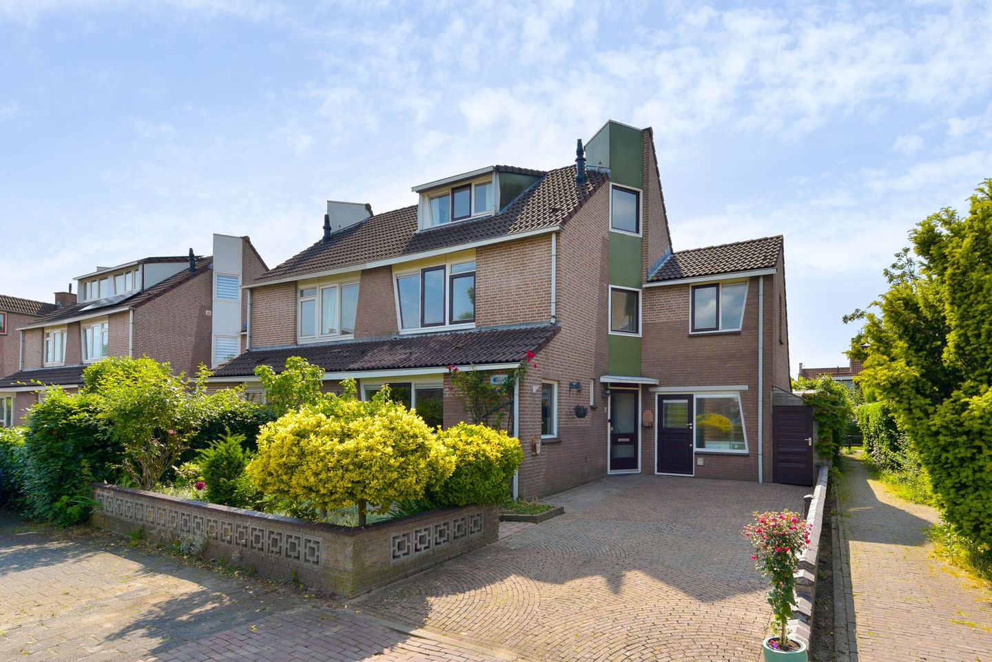 Foto 1 van Goudsbloem 14