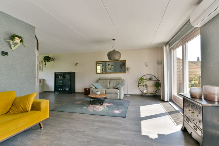 Foto 7 van Goudsbloem 14