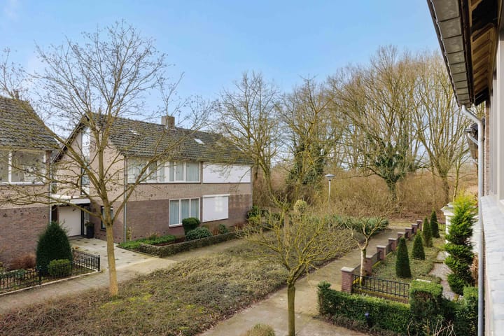 Foto 40 van Meerkoetstraat 7