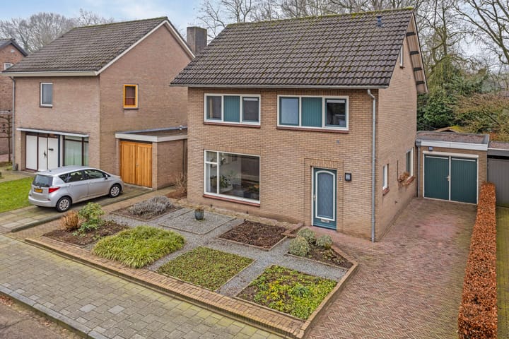 Foto 1 van Ophoviusstraat 6