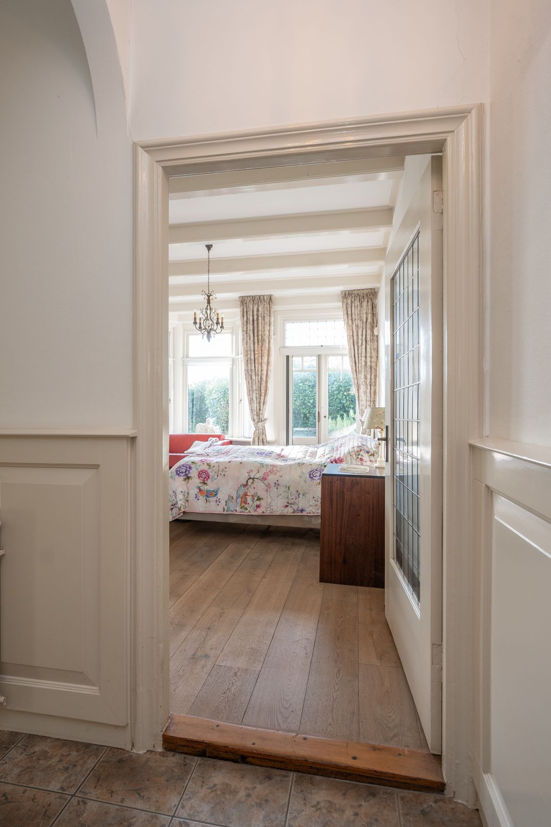 Foto 22 van Warmoesstraat 10