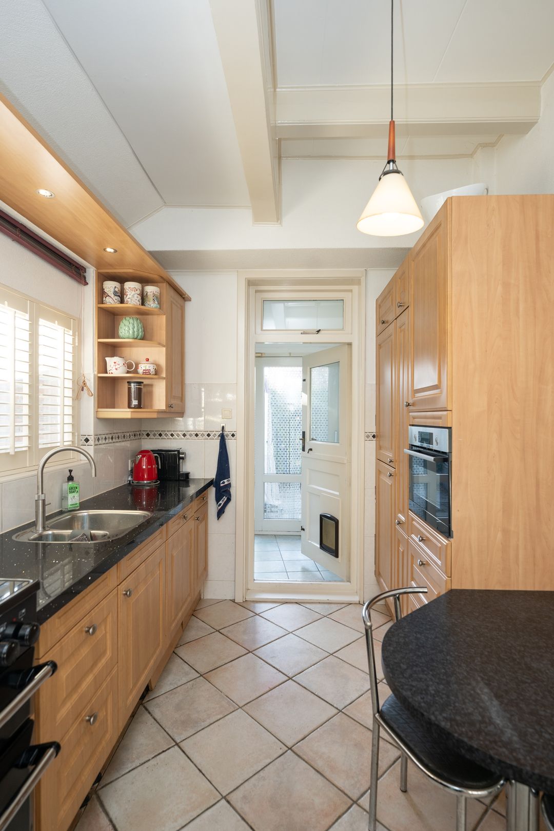 Foto 28 van Warmoesstraat 10