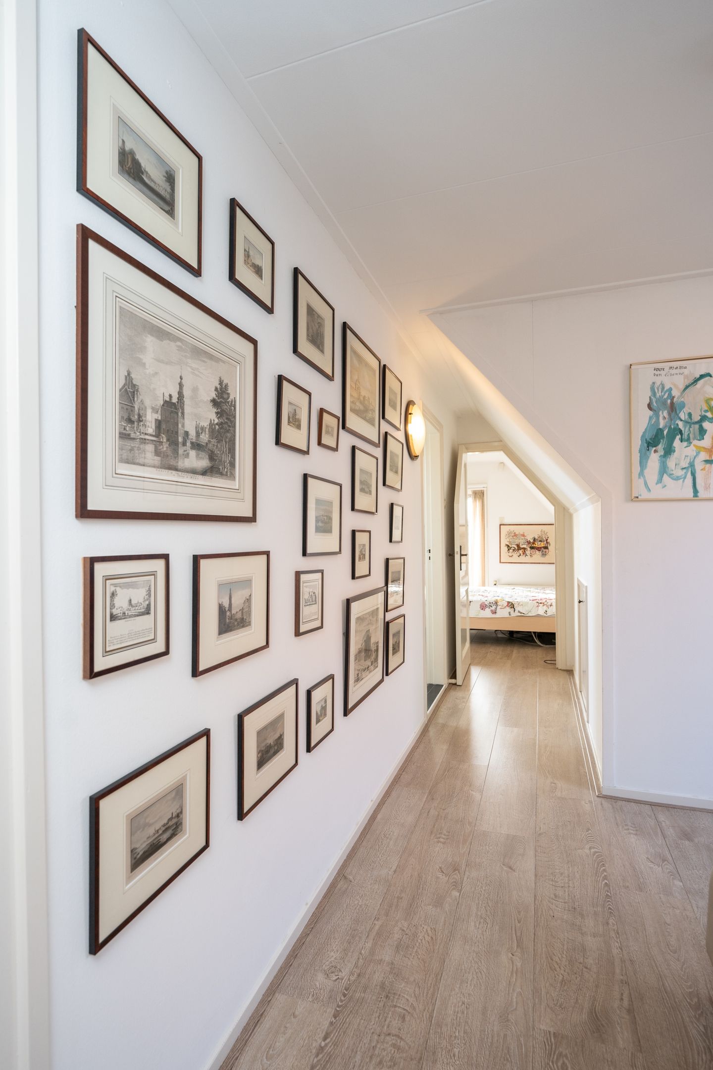 Foto 35 van Warmoesstraat 10