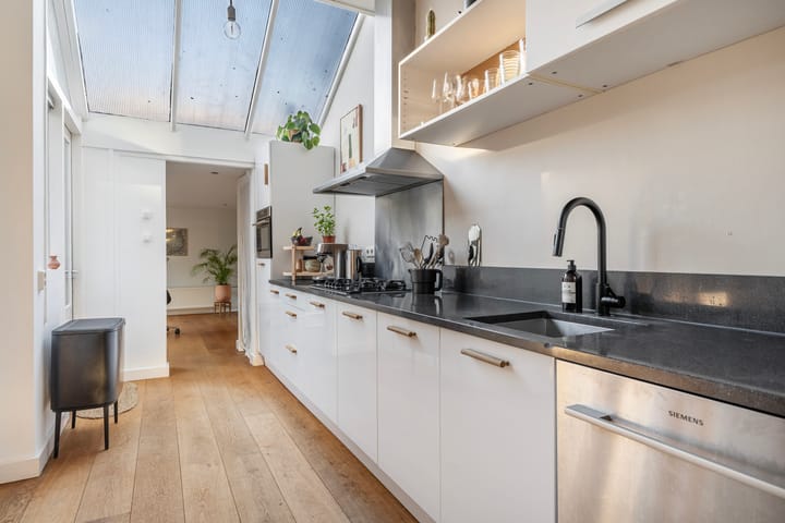 Foto 22 van Vredeman de Vriesstraat 55