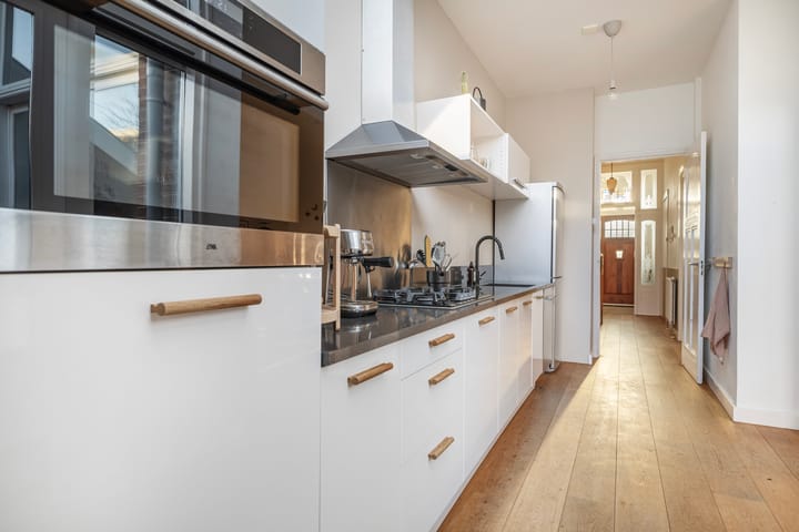 Foto 23 van Vredeman de Vriesstraat 55