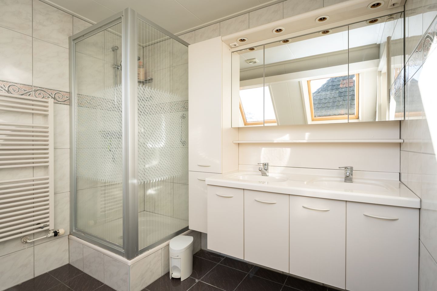 Foto 49 van Warmoesstraat 10