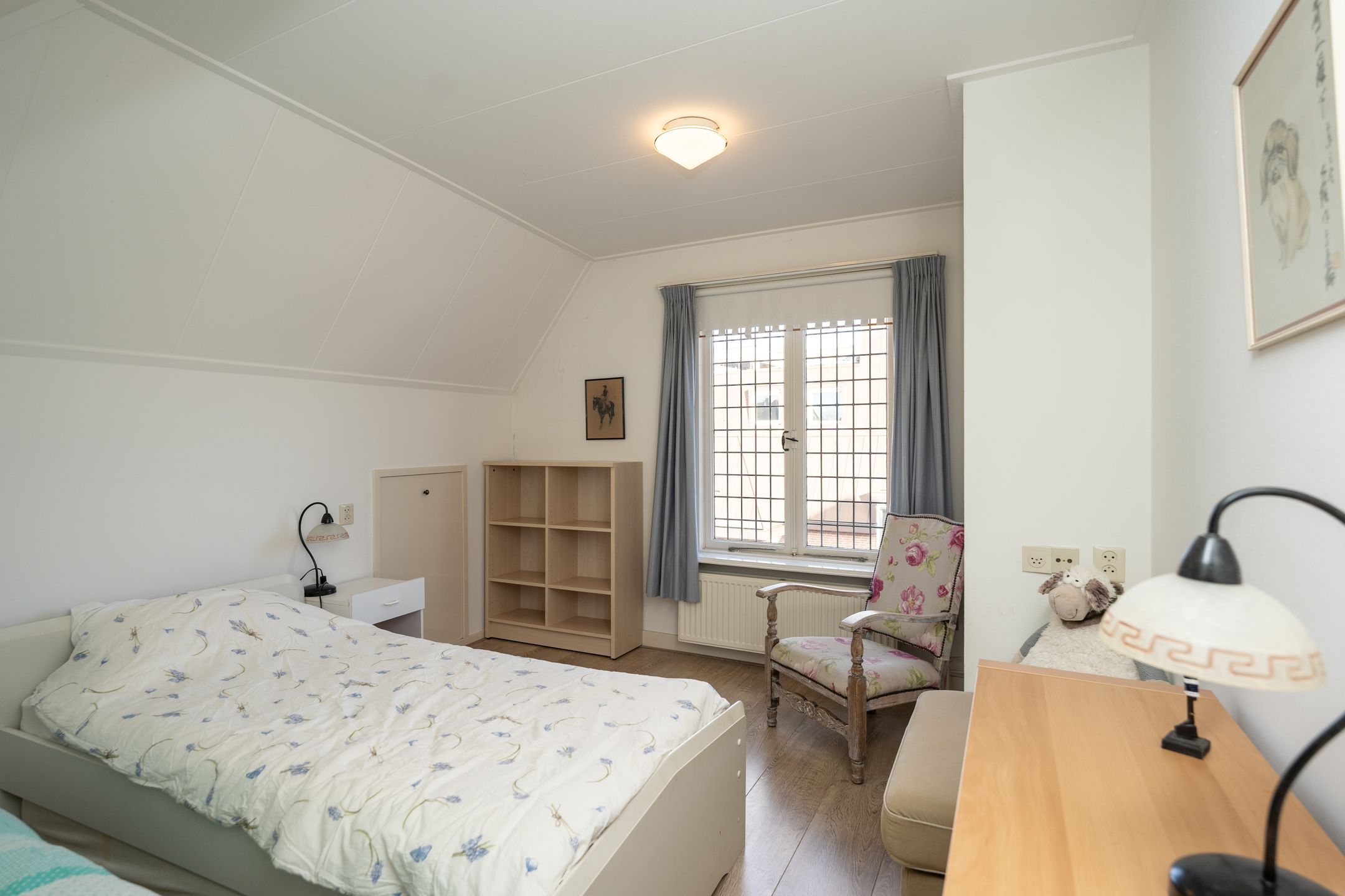 Foto 51 van Warmoesstraat 10