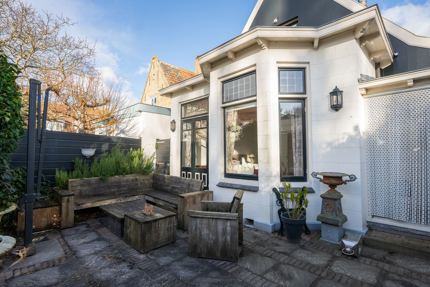 Foto 55 van Warmoesstraat 10