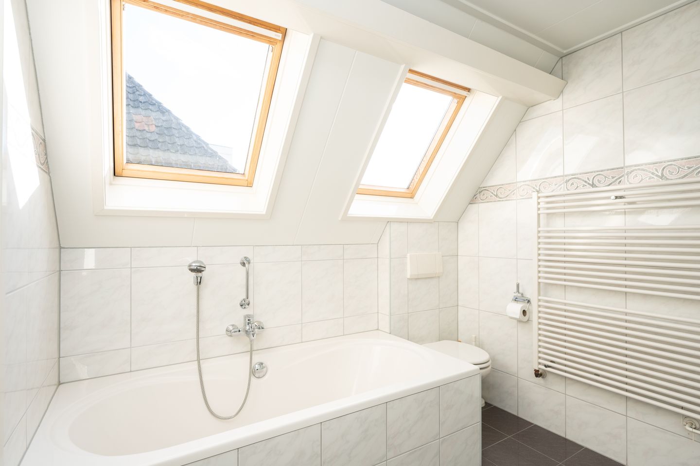 Foto 50 van Warmoesstraat 10