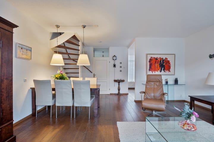 Foto 5 van Prattenburg 84