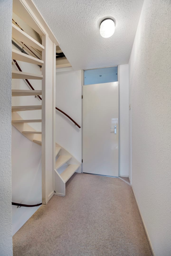 Foto 24 van Prattenburg 84