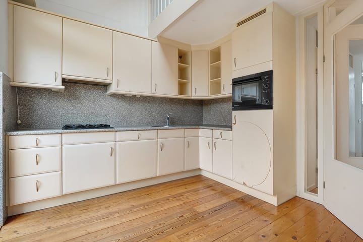 Photo 15 of Biezenveld 88