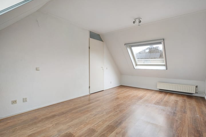 Photo 21 of Biezenveld 88