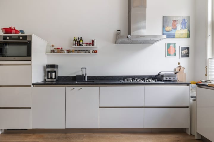 Photo 7 of Minstraat 40